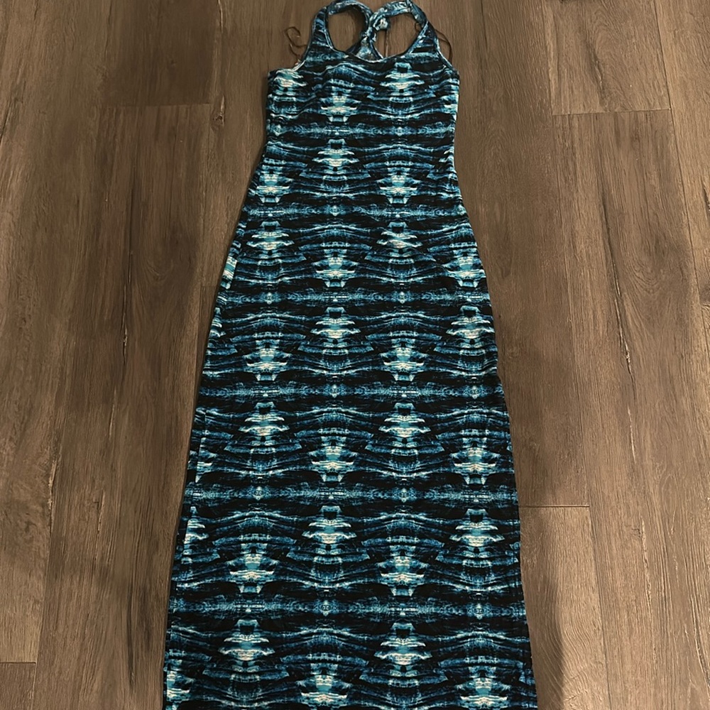Women’s dress